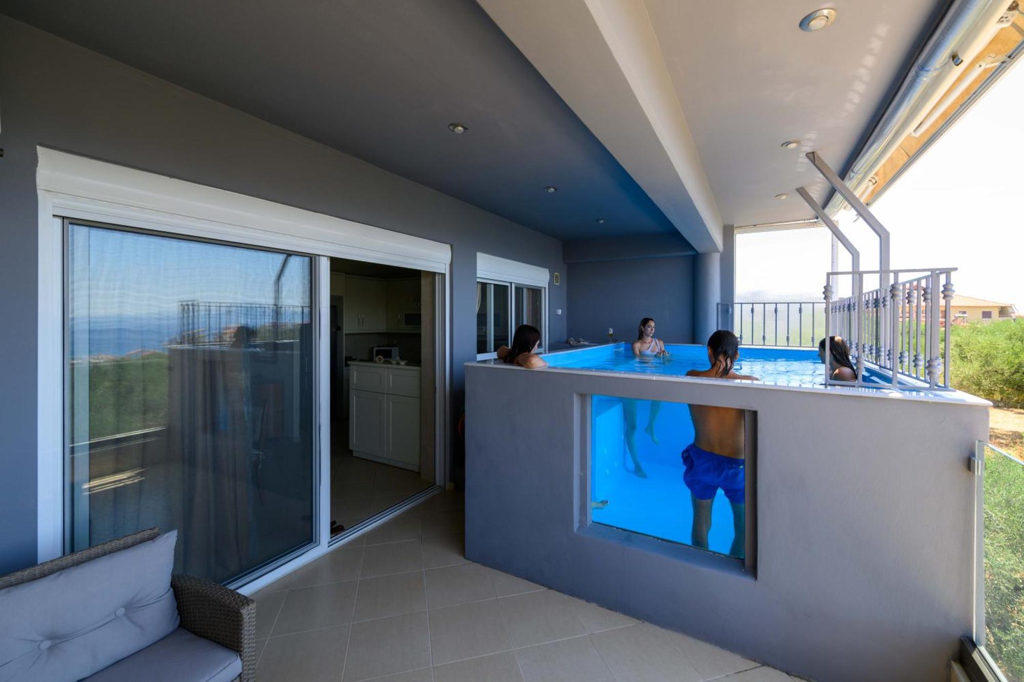 Grand Suites With Private Pools Kalamáta Eksteriør bilde